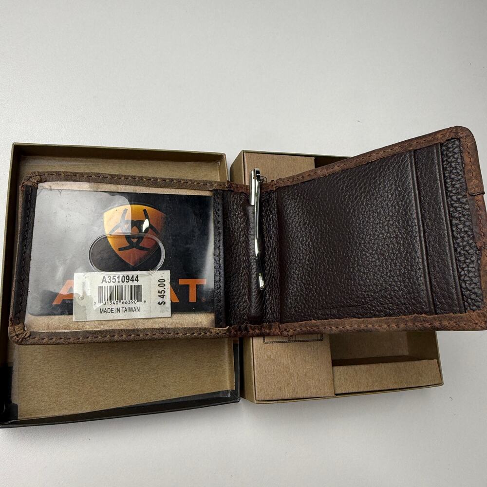 Ariat Bifold Wallet with Money Clip and Boot Stitch Design, Light Brown 944 - Picture 5 of 6
